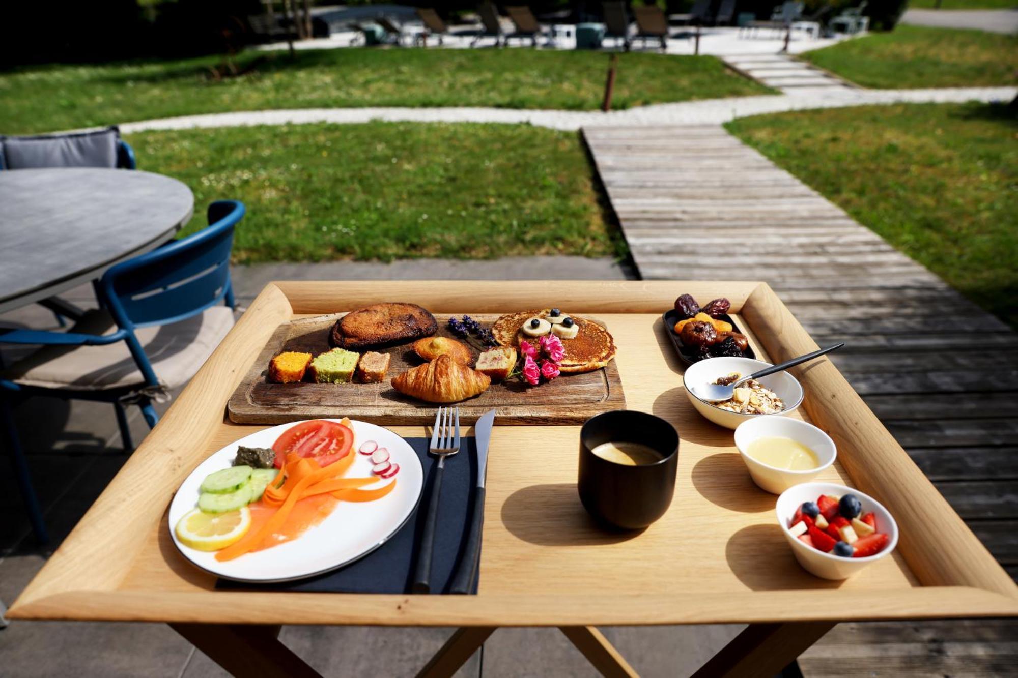 Maison D'Hotes & Spa La Scierie 살랭레뱅 외부 사진